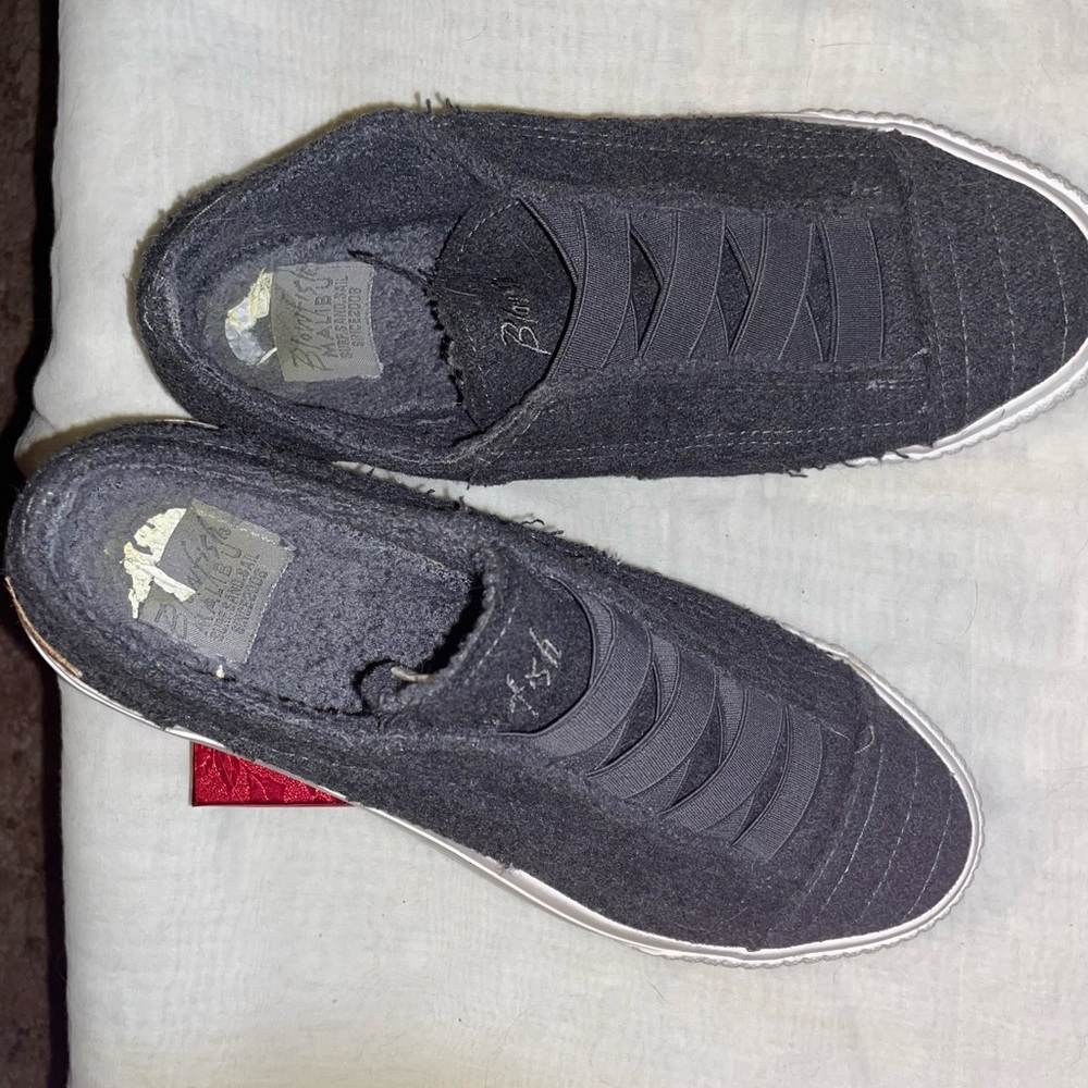Grey Blowfish sneakers
